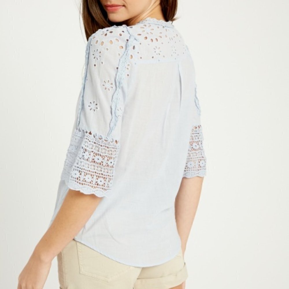 Listicle Boutique 3/4 Sleeve Floral Eyelet Crochet Lace Button Down Top Blouse - Picture 3 of 4